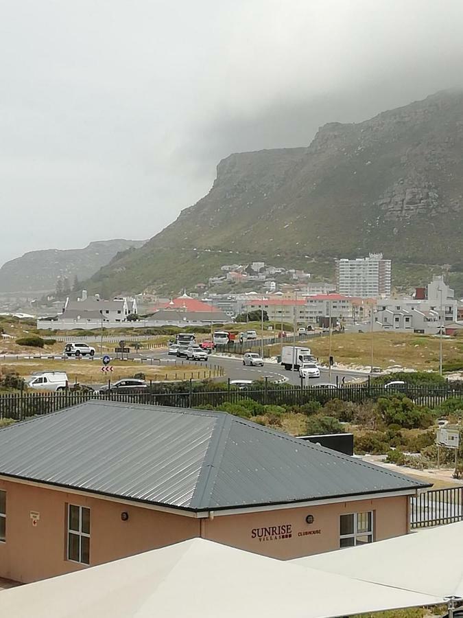 69 On Sunrise Hotel Cape Town Exterior photo